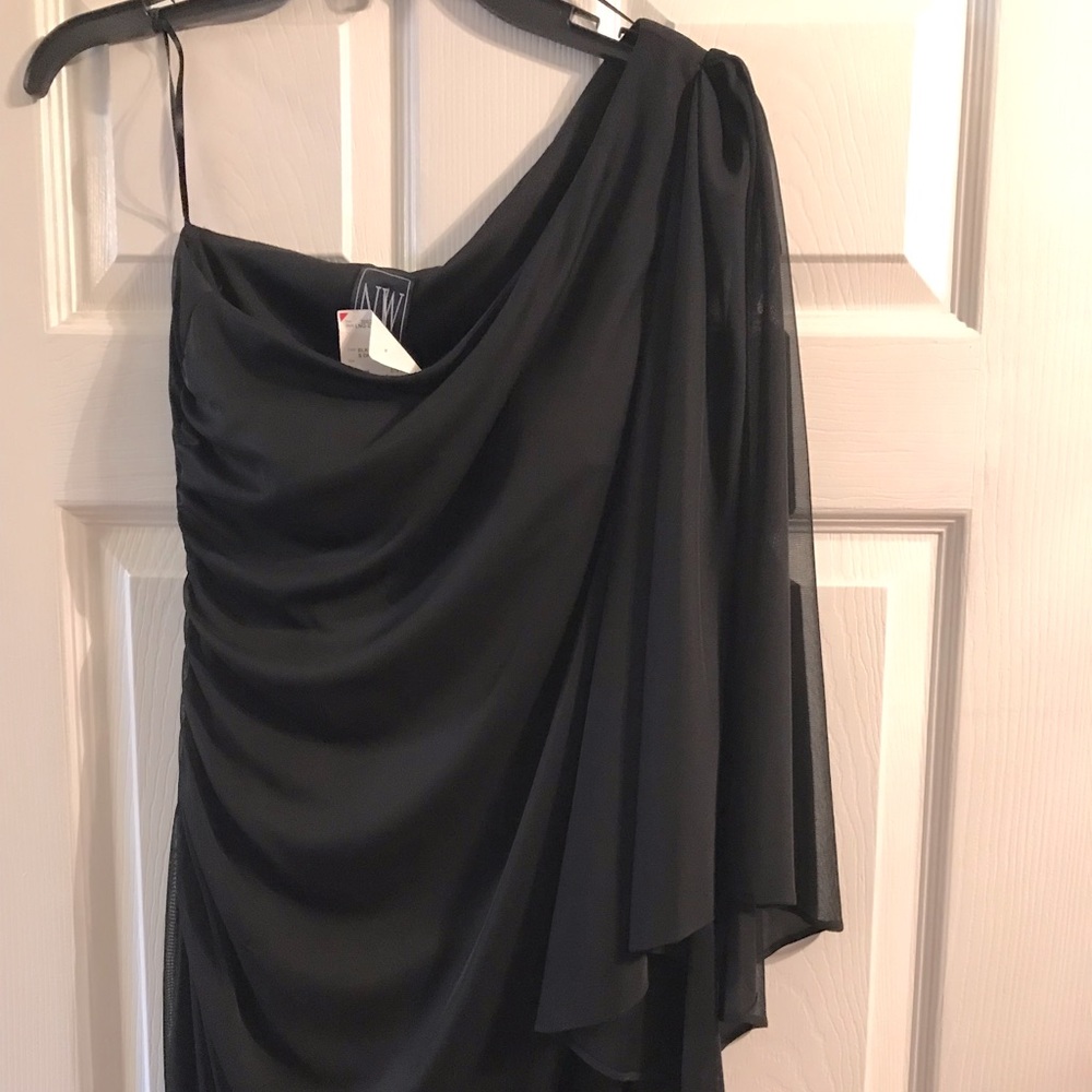 Black formal one shoulder chiffon sleeve
